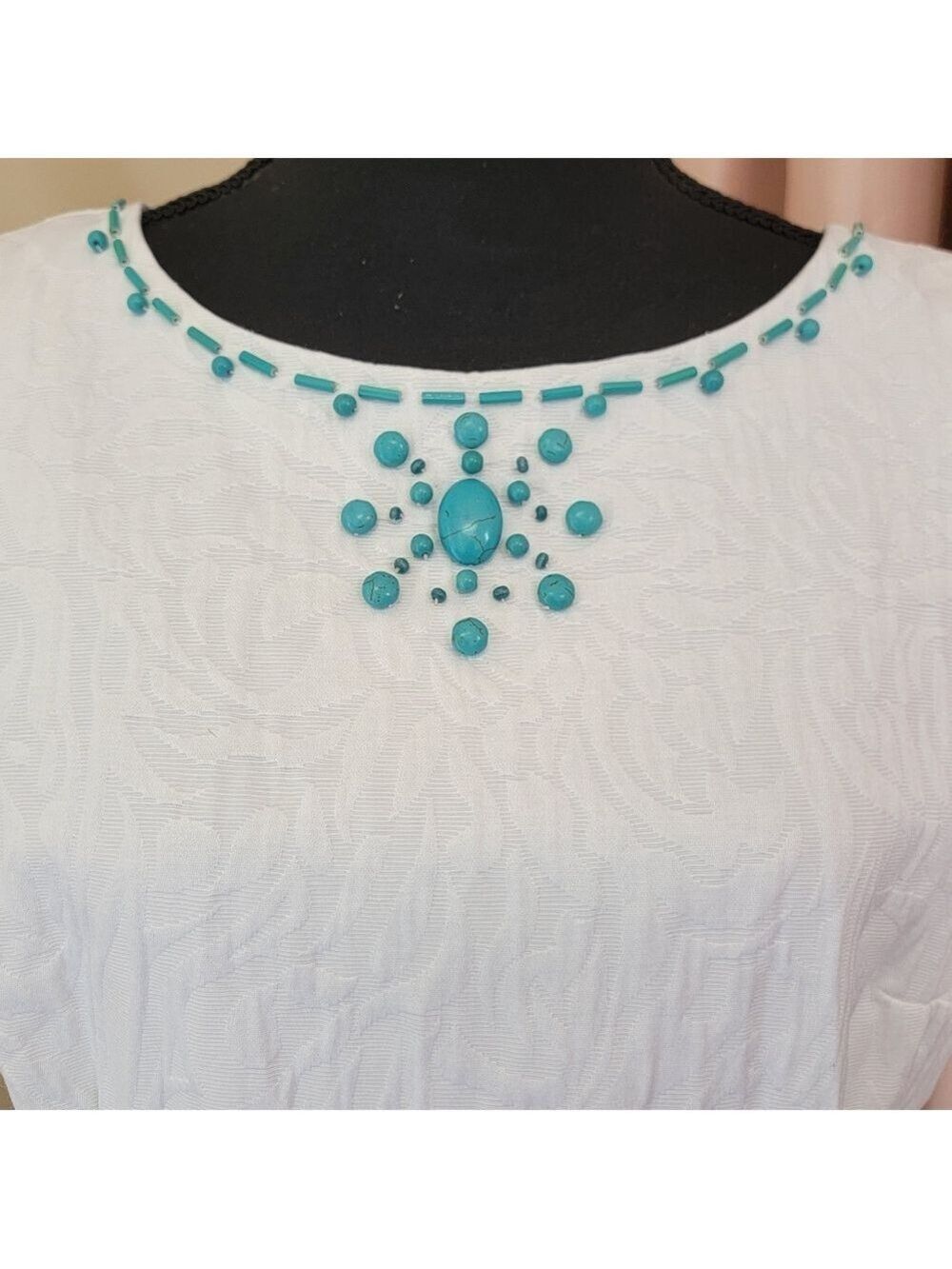 Studio I White Sleeveless Sheath Dress with Beading Size 14 EUC - Picture 3 of 12